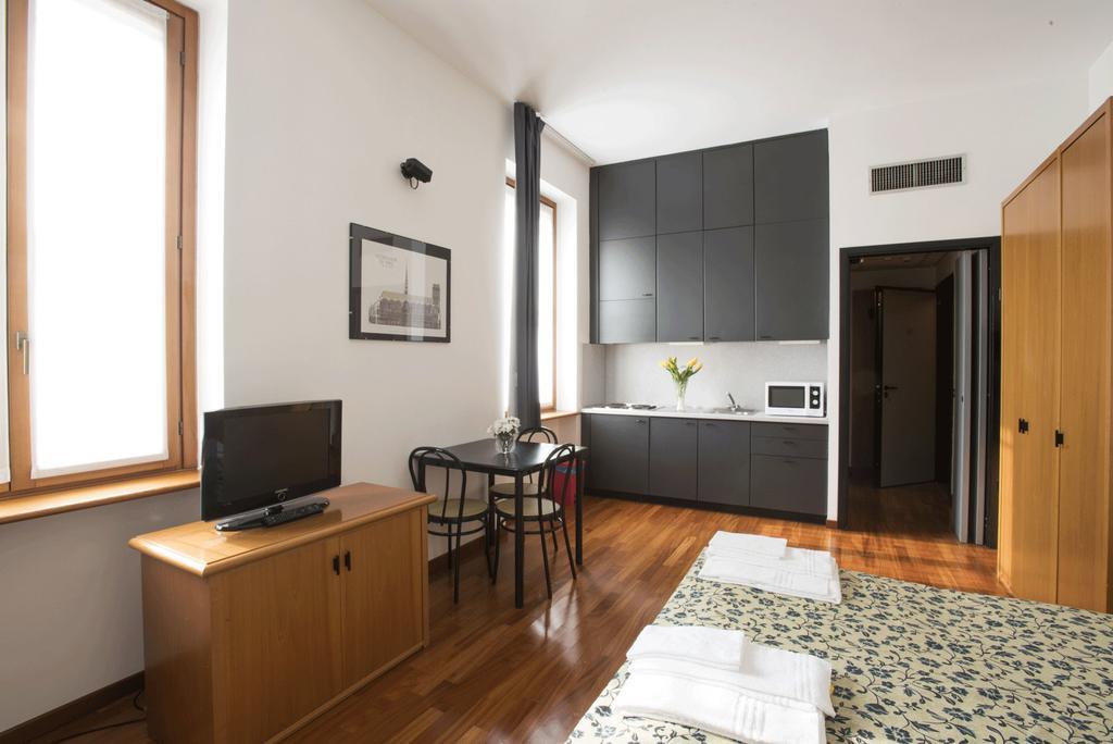 Residence Villa Odescalchi Milán Exteriér fotografie